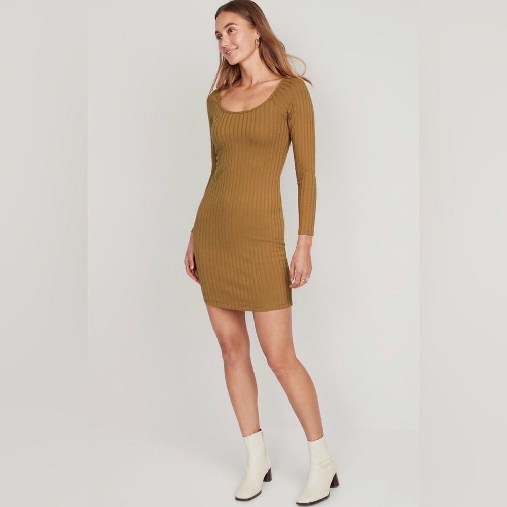Old Navy Women's Fitted Scoop-Neck Rib-Knit Mini Dress